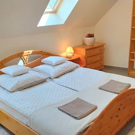 Zichy Ház * Keszthely