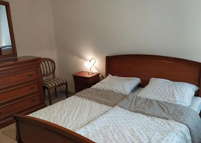 Zichy Haz * קסזטלי